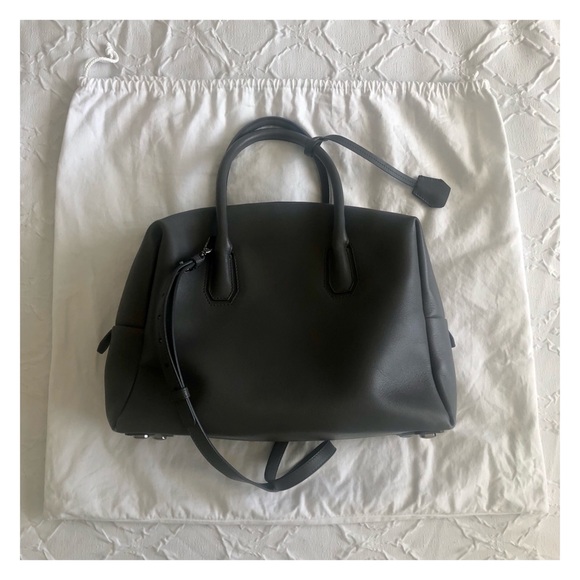 MCM - EUC, Unisex, Medium Boston Bag - Picture 14 of 16